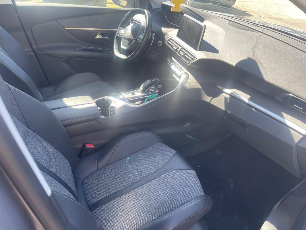 Peugeot 3008 - Photo 11