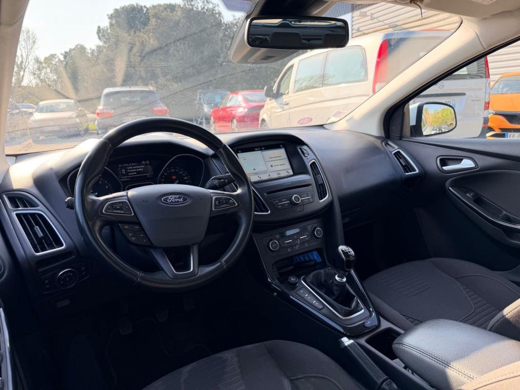 Ford Focus - Photo 10