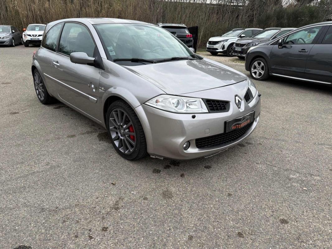 Renault Mégane - Photo 3