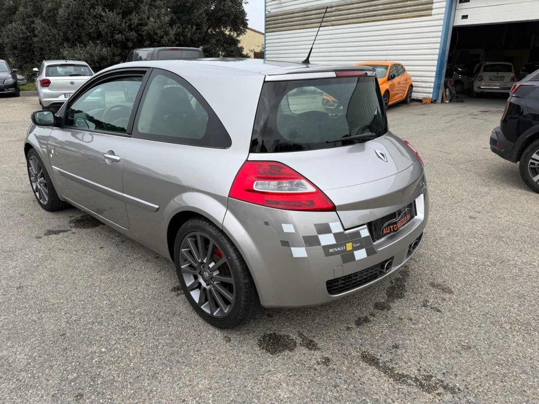 Renault Mégane - Photo 6
