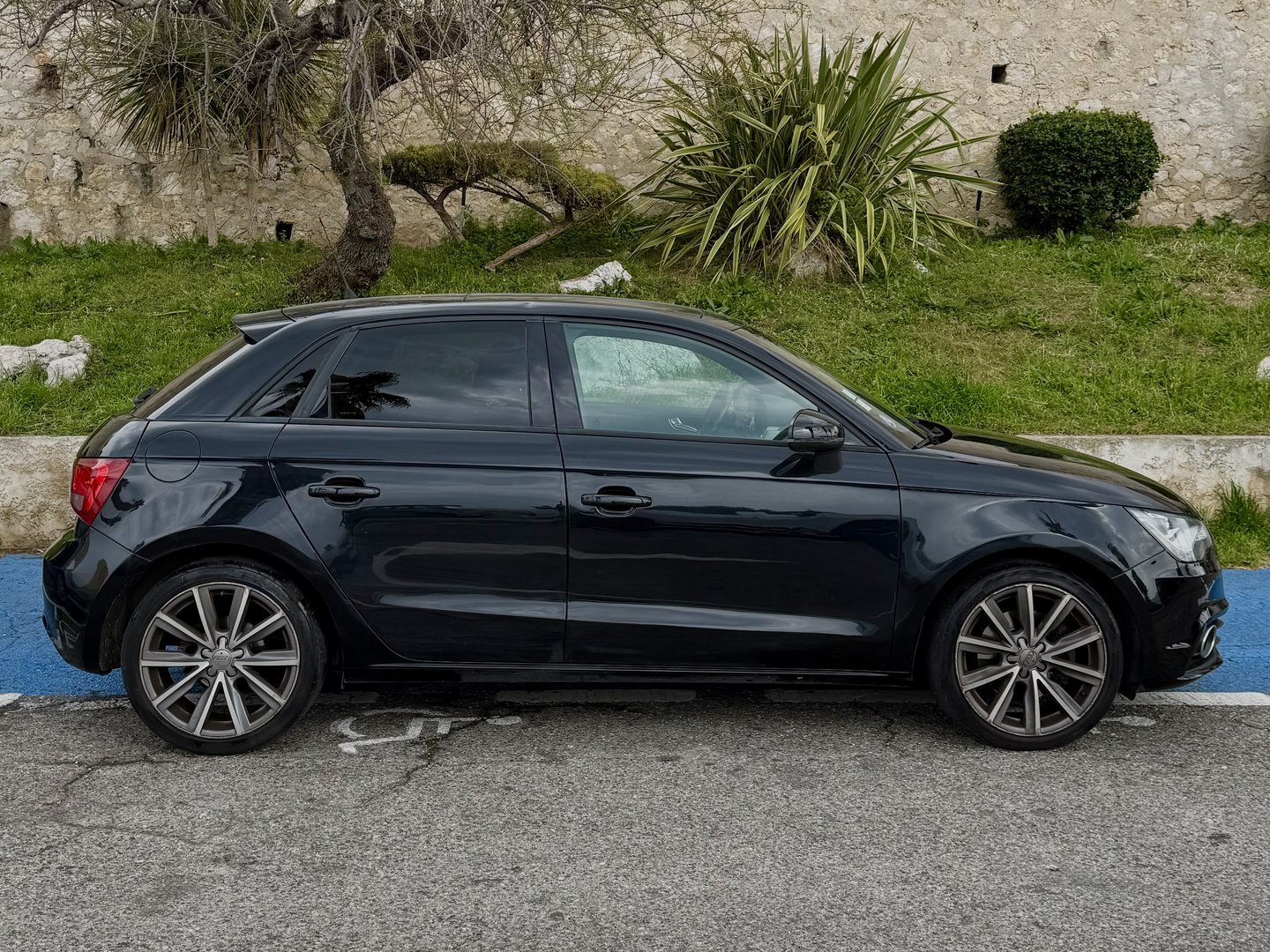 Audi A1 AMBITION LUXE S TRONIC 122 TFSI - Photo 3