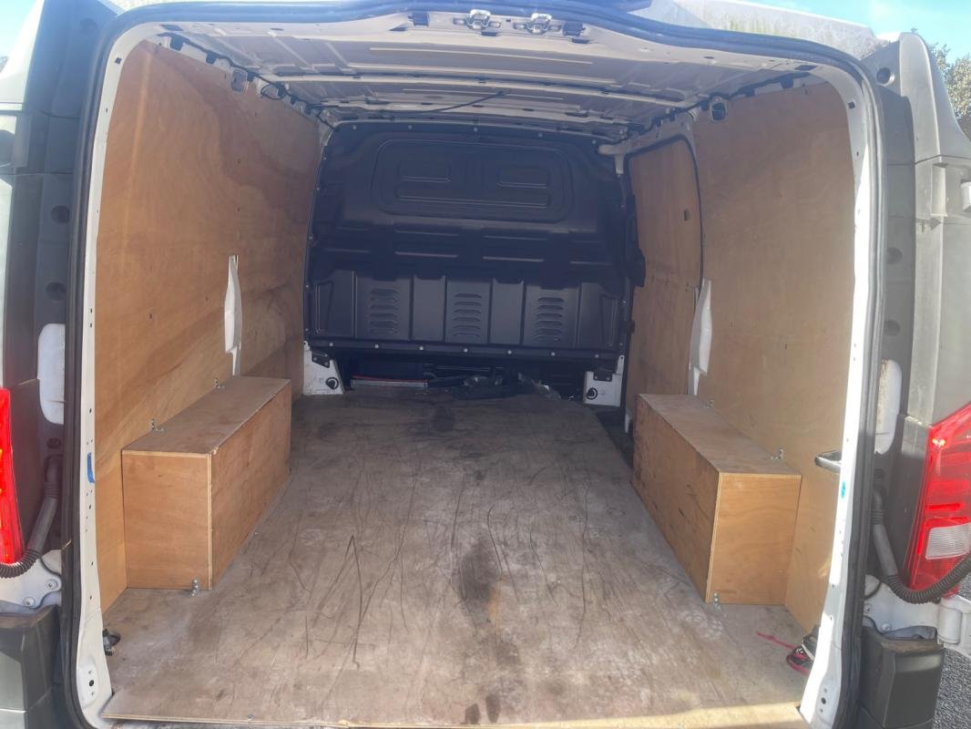 Mercedes Vito - Photo 13