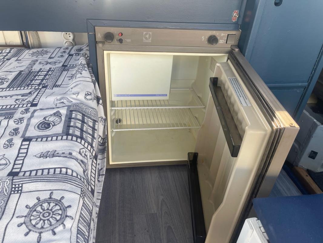 Volkswagen Transporter - Photo 18