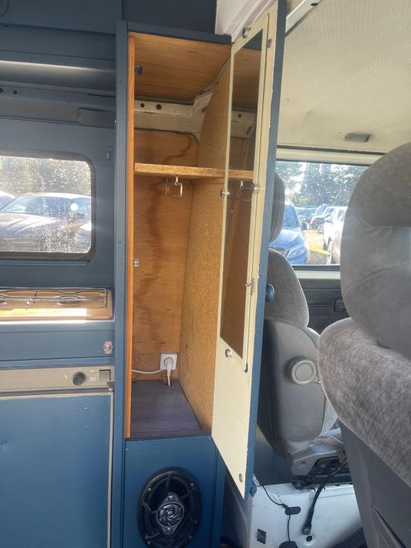 Volkswagen Transporter - Photo 19