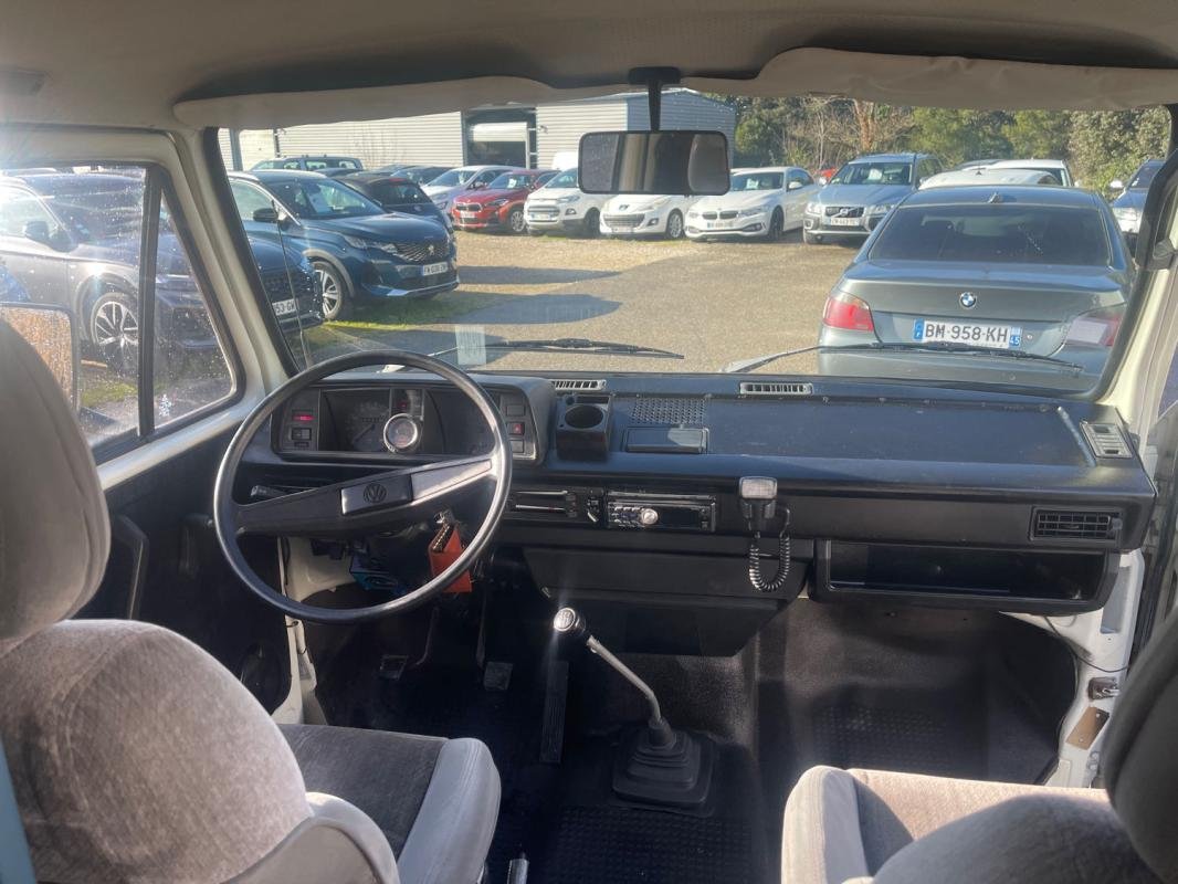 Volkswagen Transporter - Photo 10