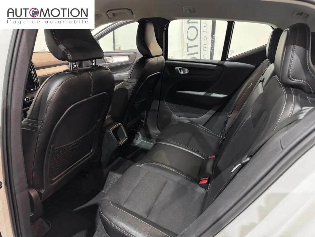 Volvo XC40 - Photo 13