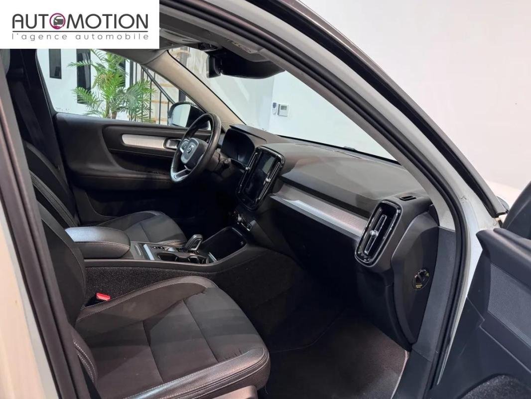 Volvo XC40 - Photo 10