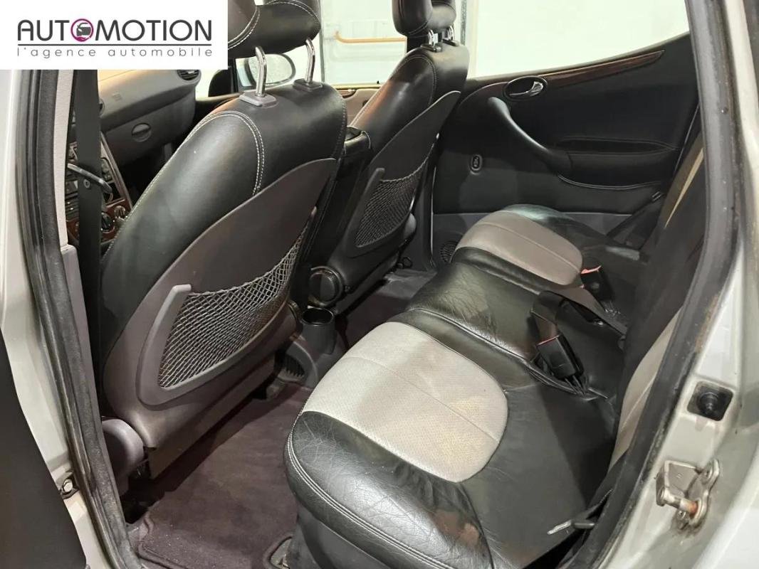 Mercedes Classe A - Photo 16