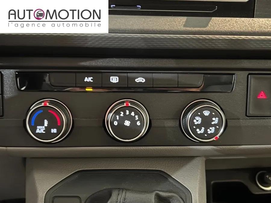 Volkswagen Transporter - Photo 20