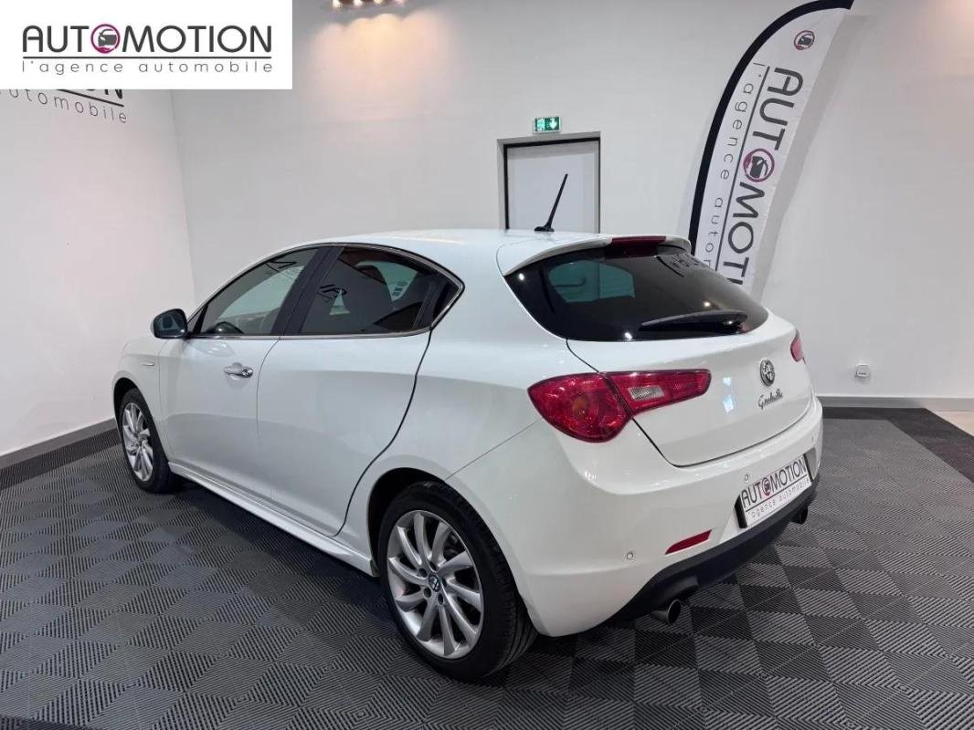 Alfa Romeo Giulietta - Photo 5
