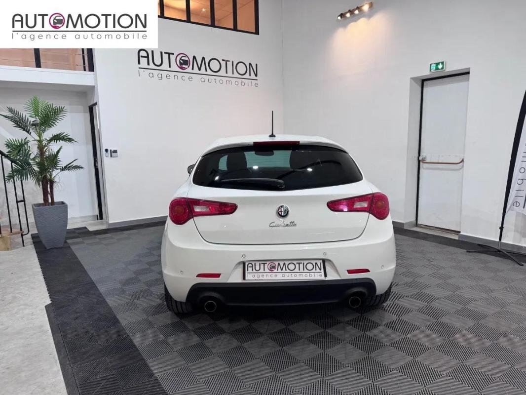 Alfa Romeo Giulietta - Photo 6