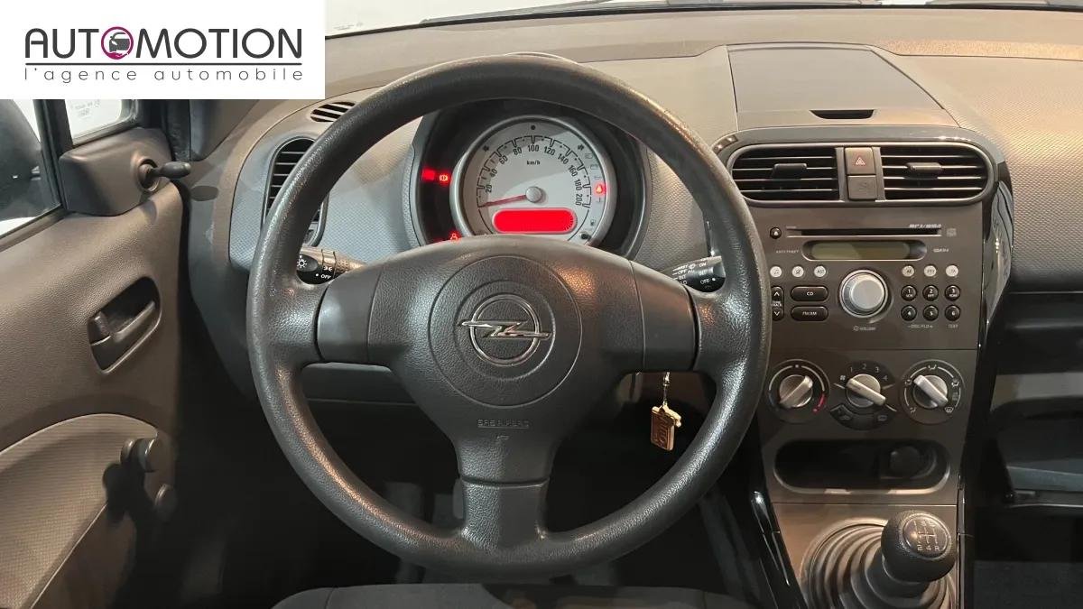 Opel Agila - Photo 12