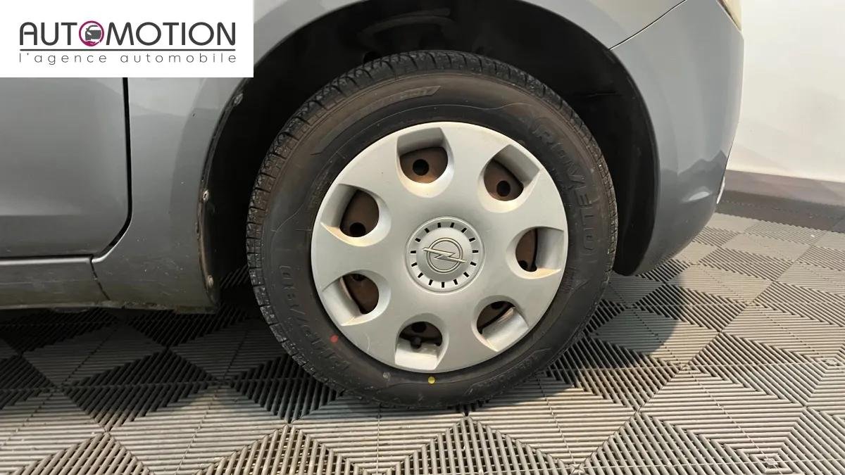 Opel Agila - Photo 9