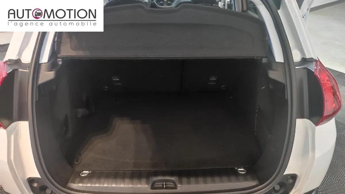 Peugeot 2008 - Photo 9