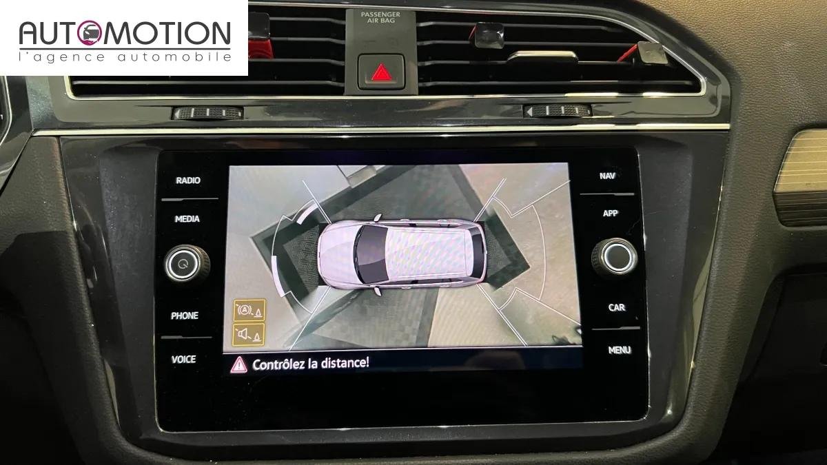 Volkswagen Tiguan - Photo 19