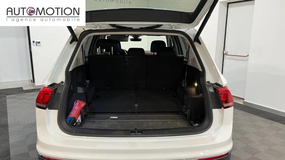 Volkswagen Tiguan - Photo 9