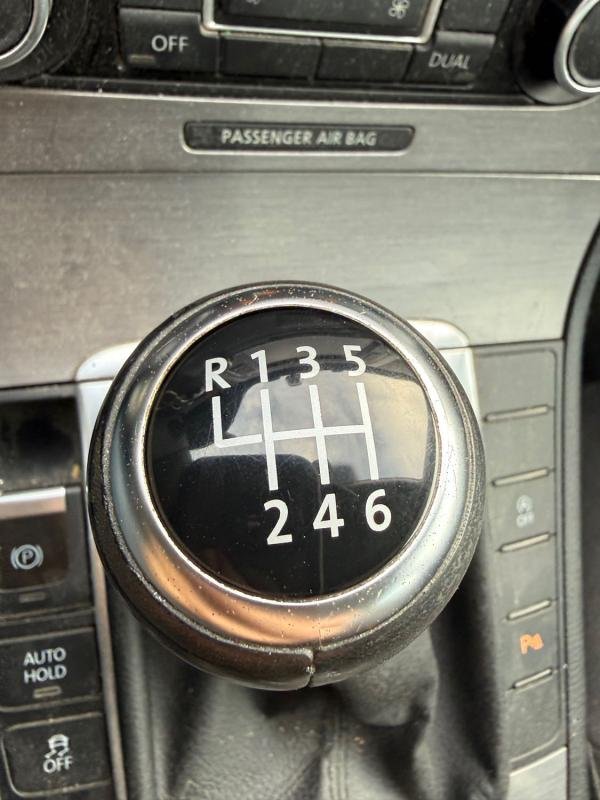 Volkswagen Passat - Photo 13