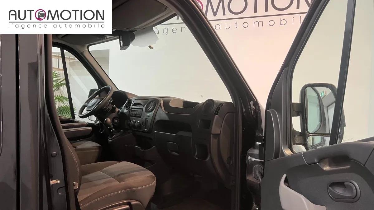 Renault Master - Photo 17