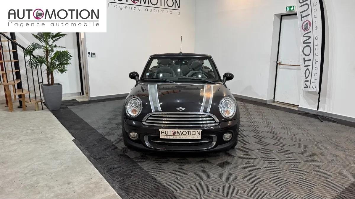 Mini Cabrio - Photo 3
