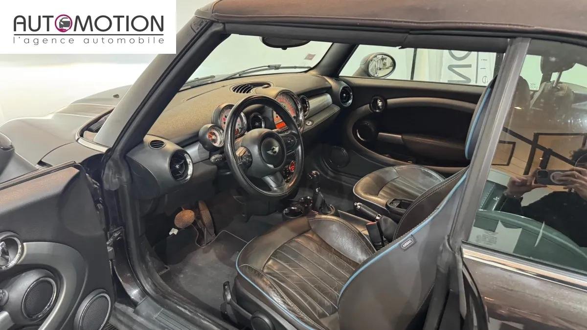 Mini Cabrio - Photo 10