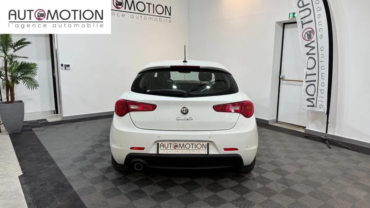 Alfa Romeo Giulietta - Photo 6