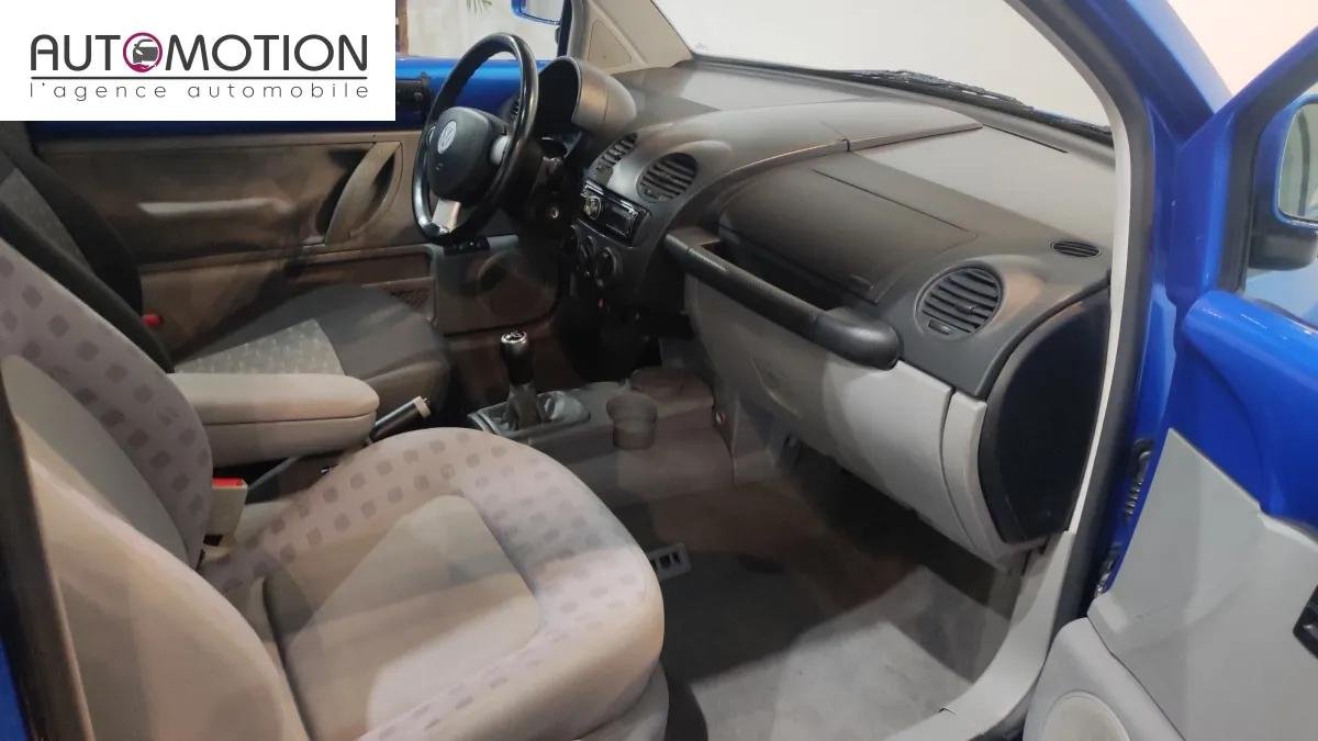 Volkswagen New Beetle - Photo 13