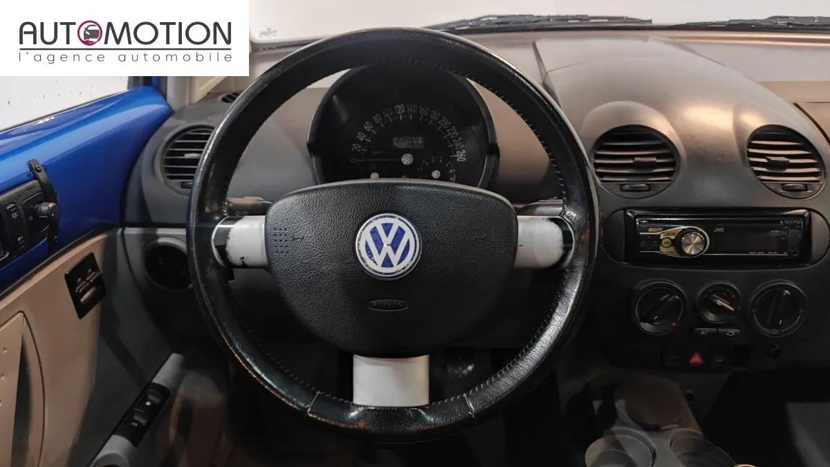 Volkswagen New Beetle - Photo 16