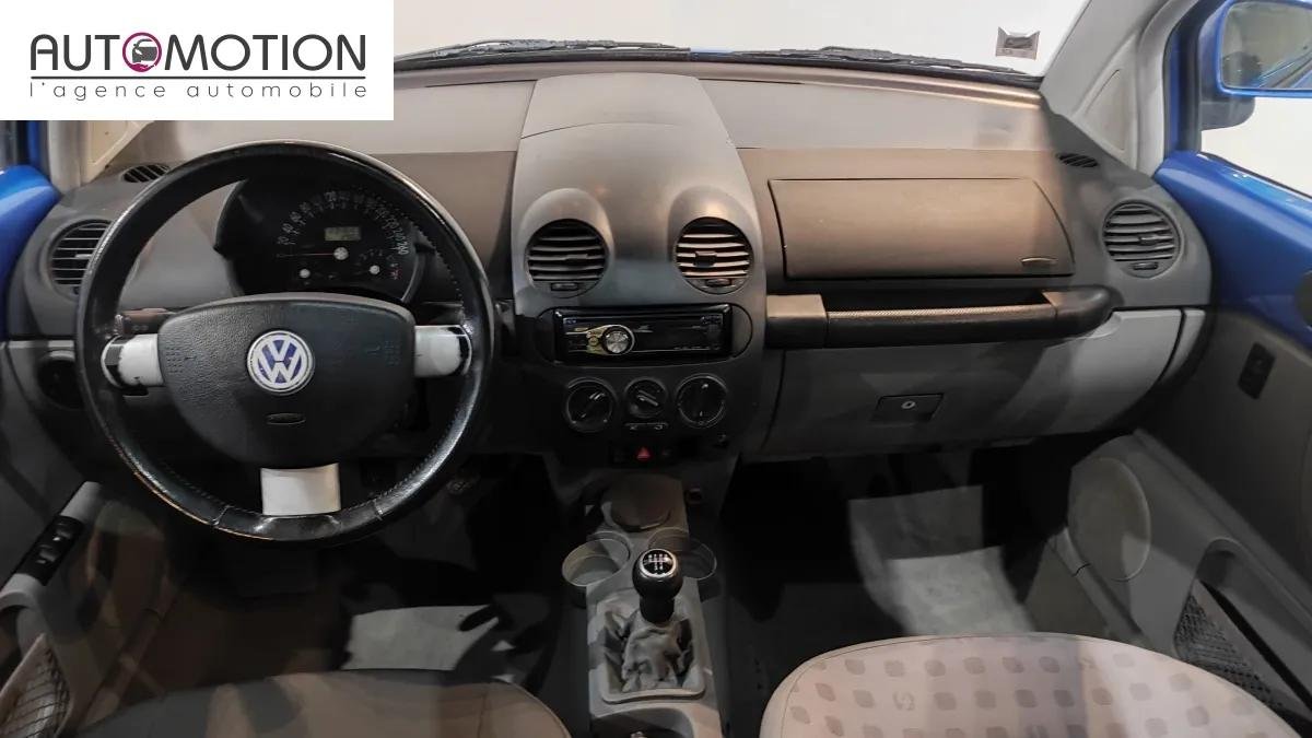 Volkswagen New Beetle - Photo 17
