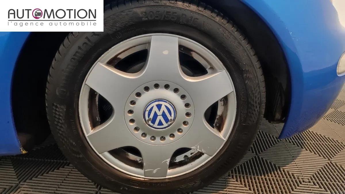 Volkswagen New Beetle - Photo 8