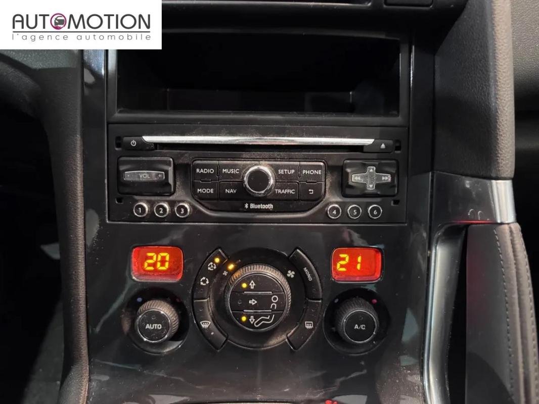 Peugeot 3008 - Photo 11