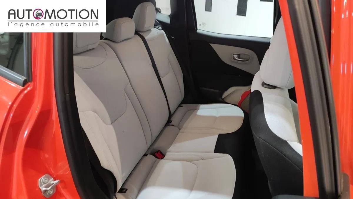 Jeep Renegade - Photo 19