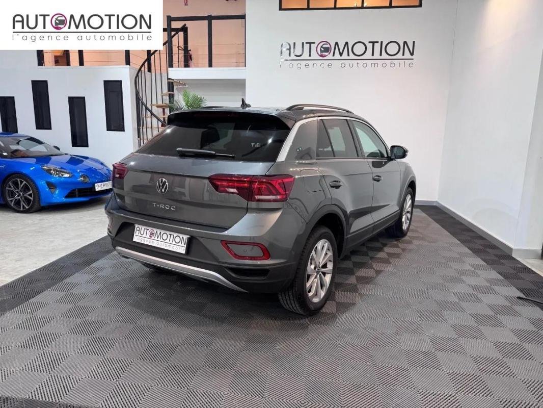Volkswagen T-Roc - Photo 5