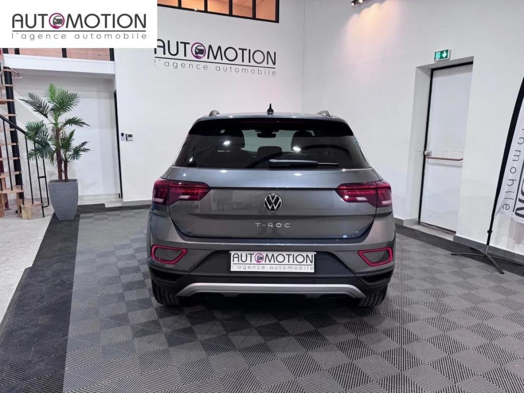 Volkswagen T-Roc - Photo 6