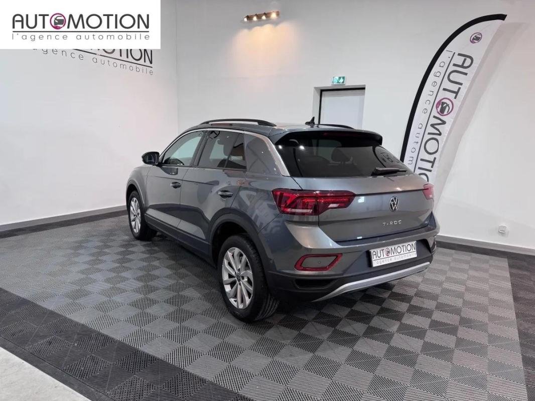 Volkswagen T-Roc - Photo 7