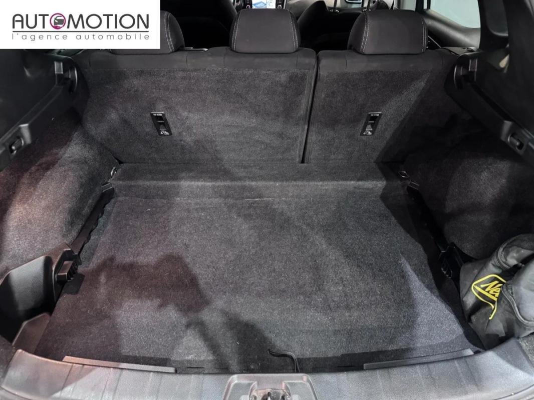 Nissan Qashqai - Photo 9