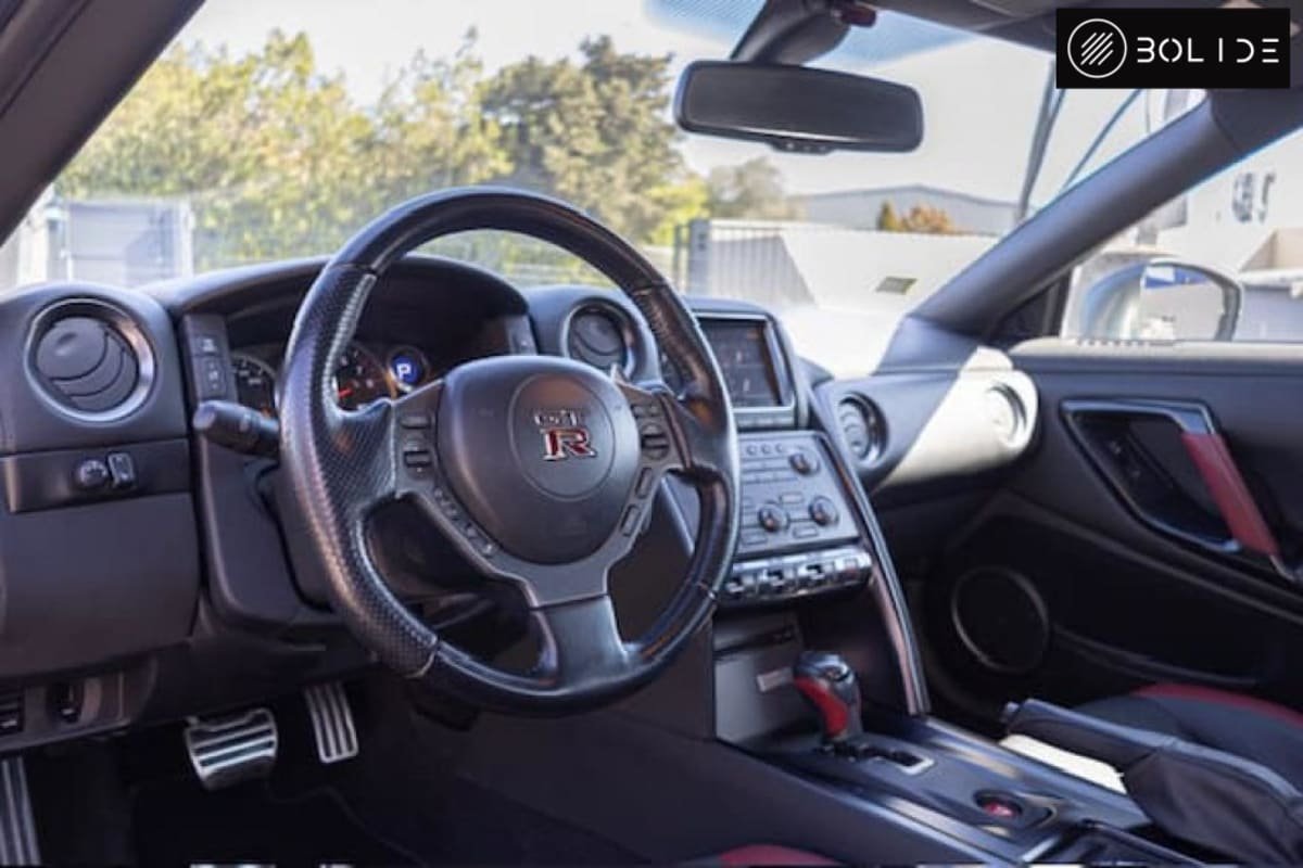 Nissan Gt-r - Photo 11