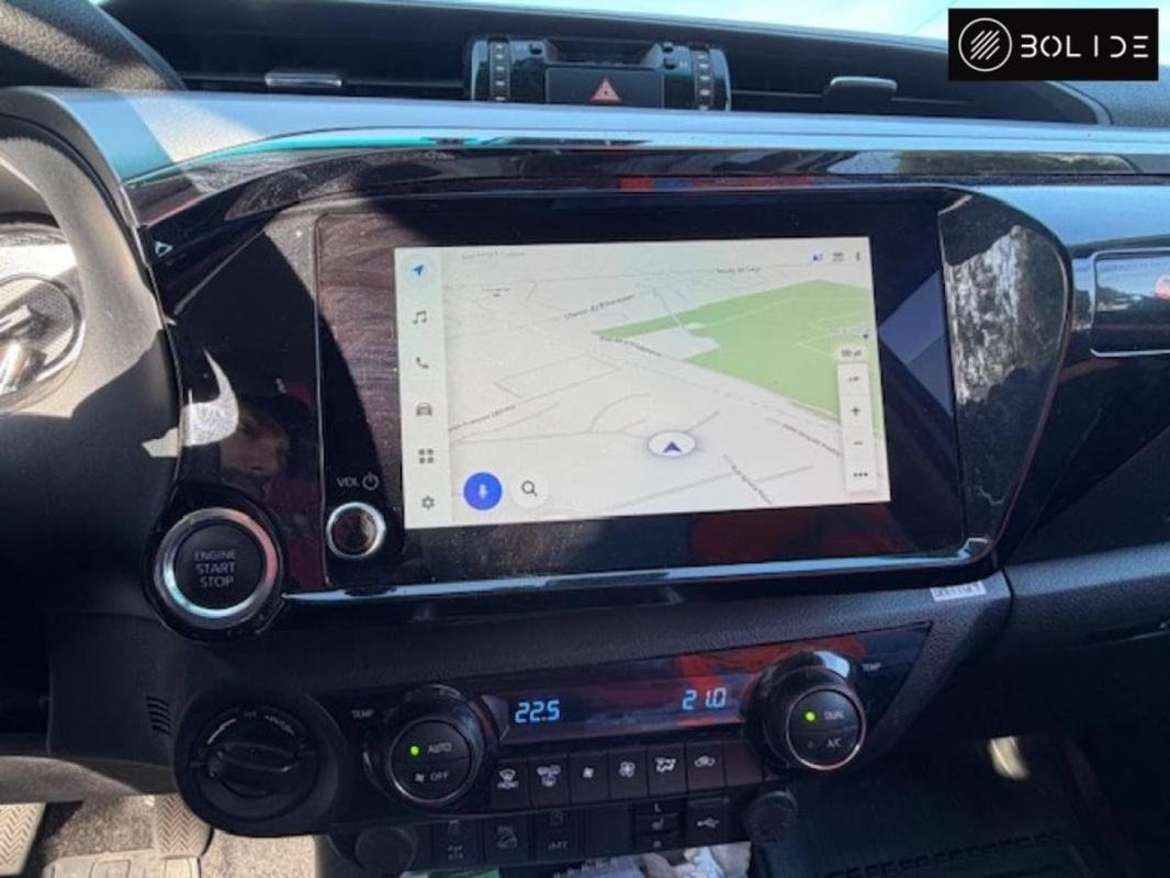 Toyota Hilux - Photo 11