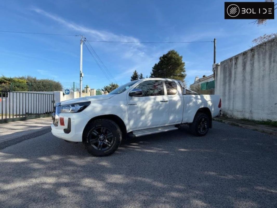 Toyota Hilux - Photo 2