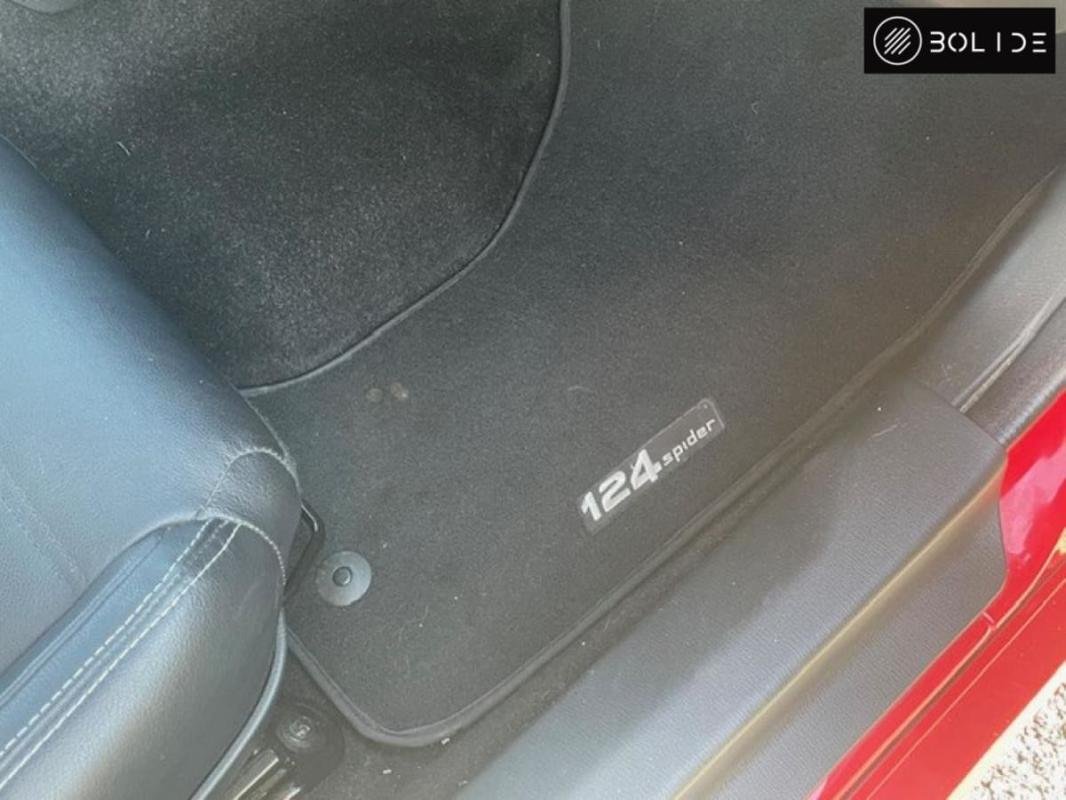 Fiat 124 Spider - Photo 37