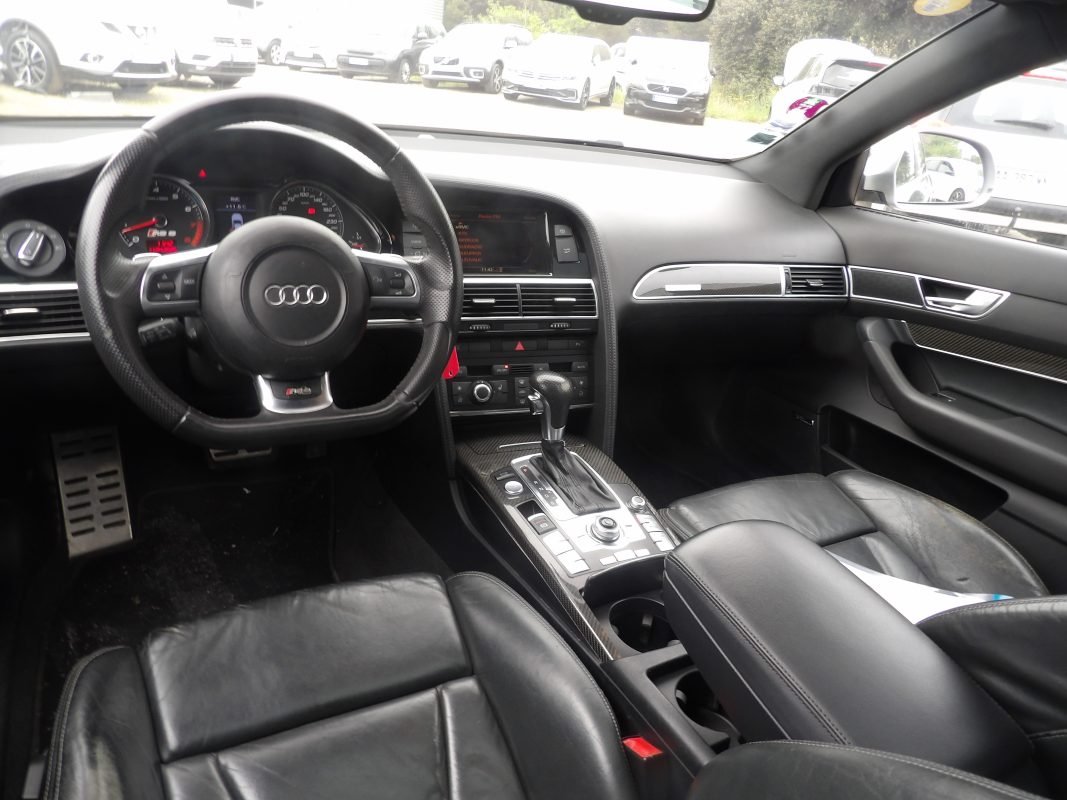 Audi RS6 - Photo 11