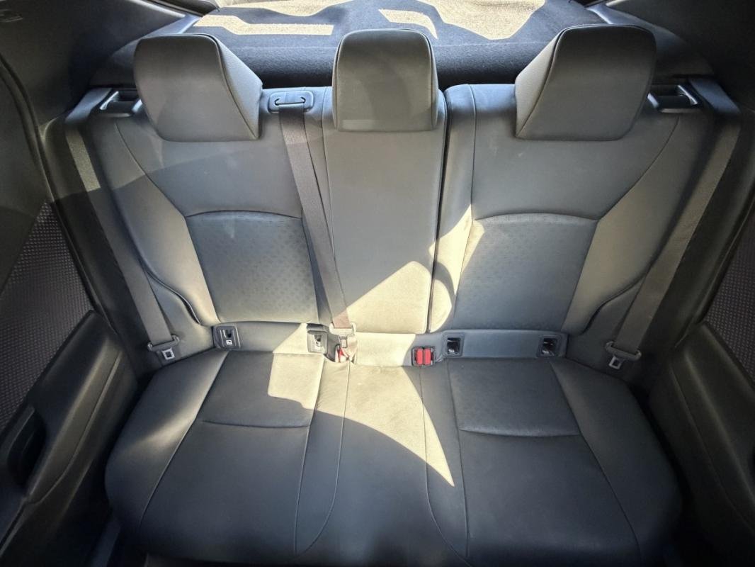 Toyota C-HR - Photo 16