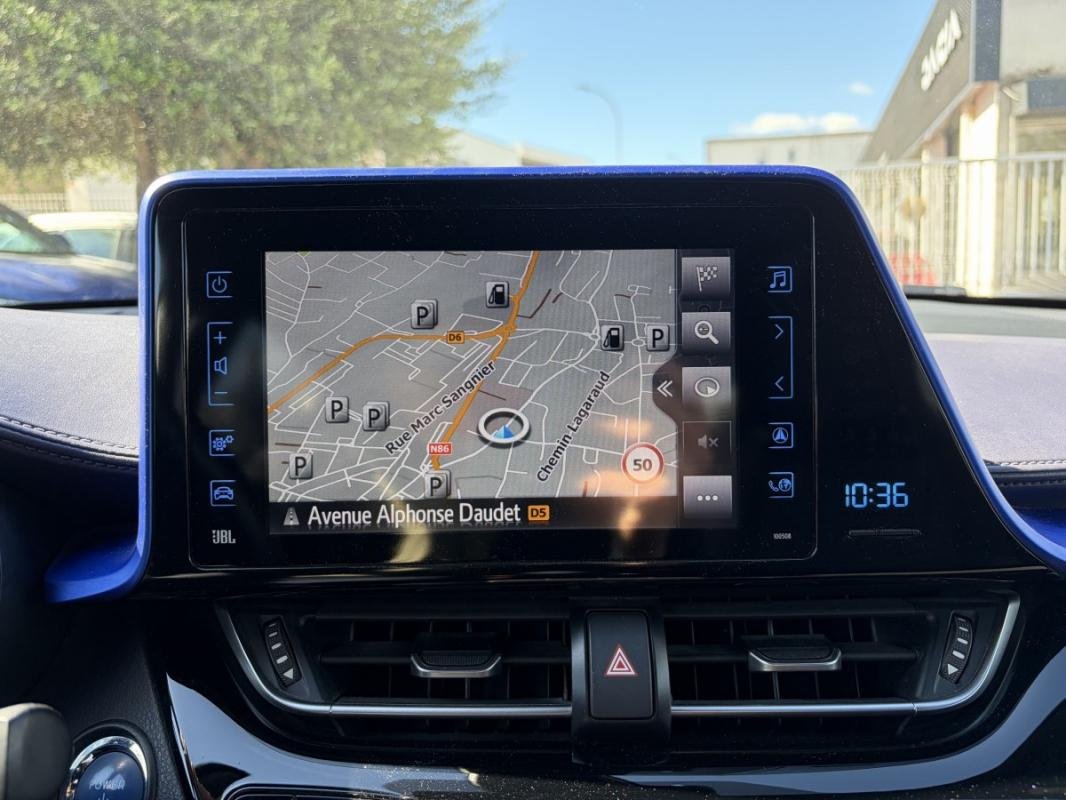 Toyota C-HR - Photo 30