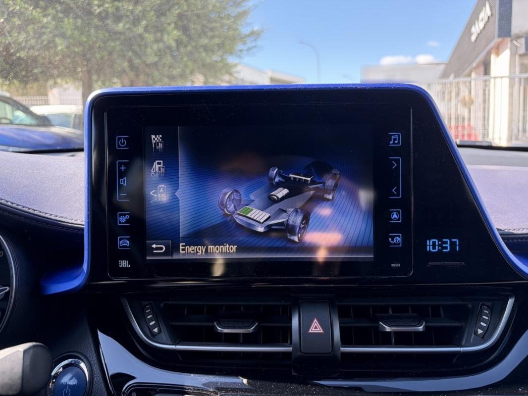 Toyota C-HR - Photo 31