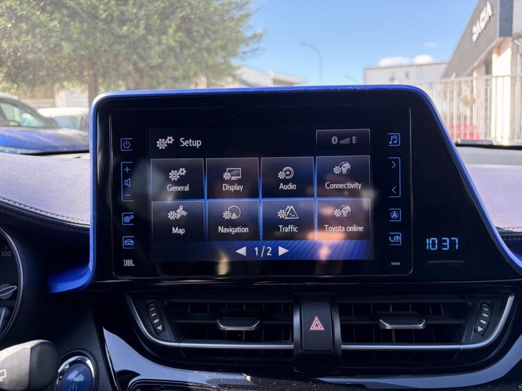 Toyota C-HR - Photo 32