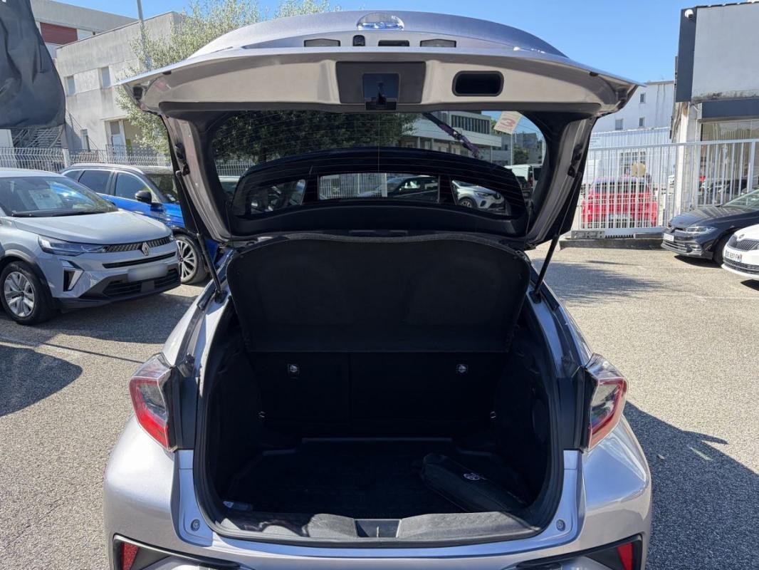 Toyota C-HR - Photo 10