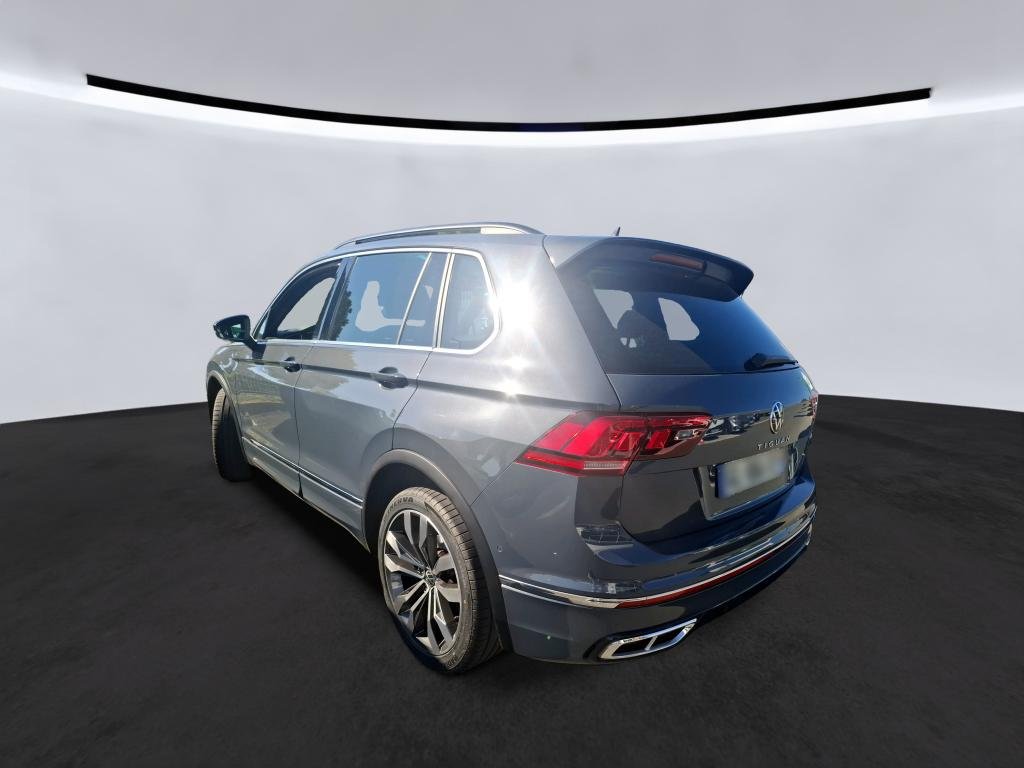 Volkswagen Tiguan - Photo 3