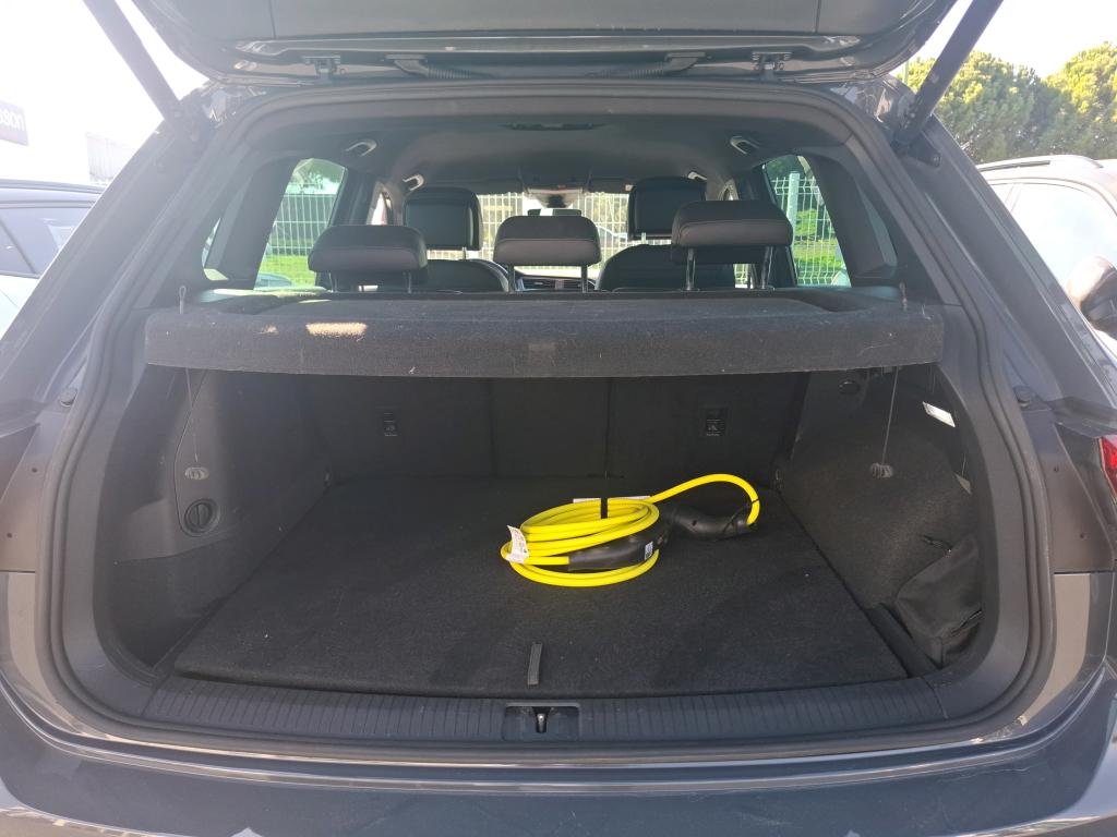 Volkswagen Tiguan - Photo 8
