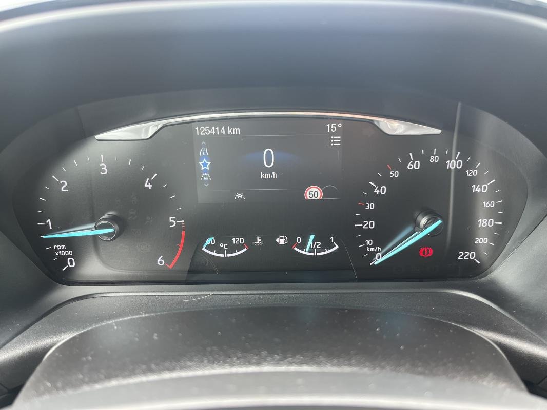 Ford Fiesta - Photo 18