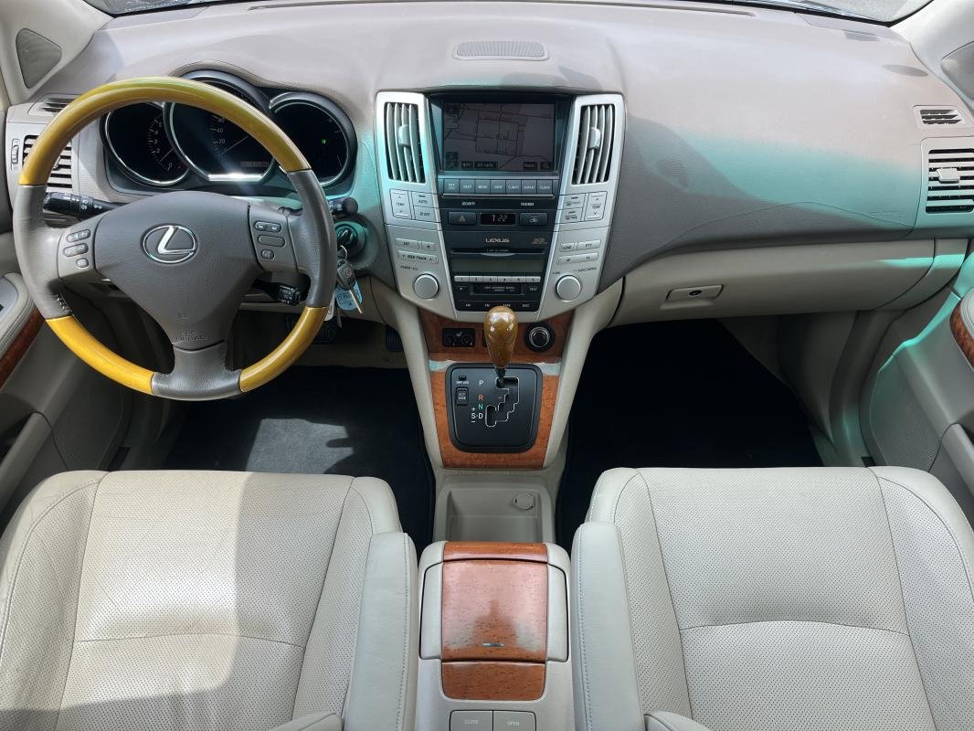 Lexus RX - Photo 15