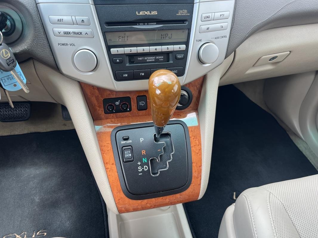 Lexus RX - Photo 20